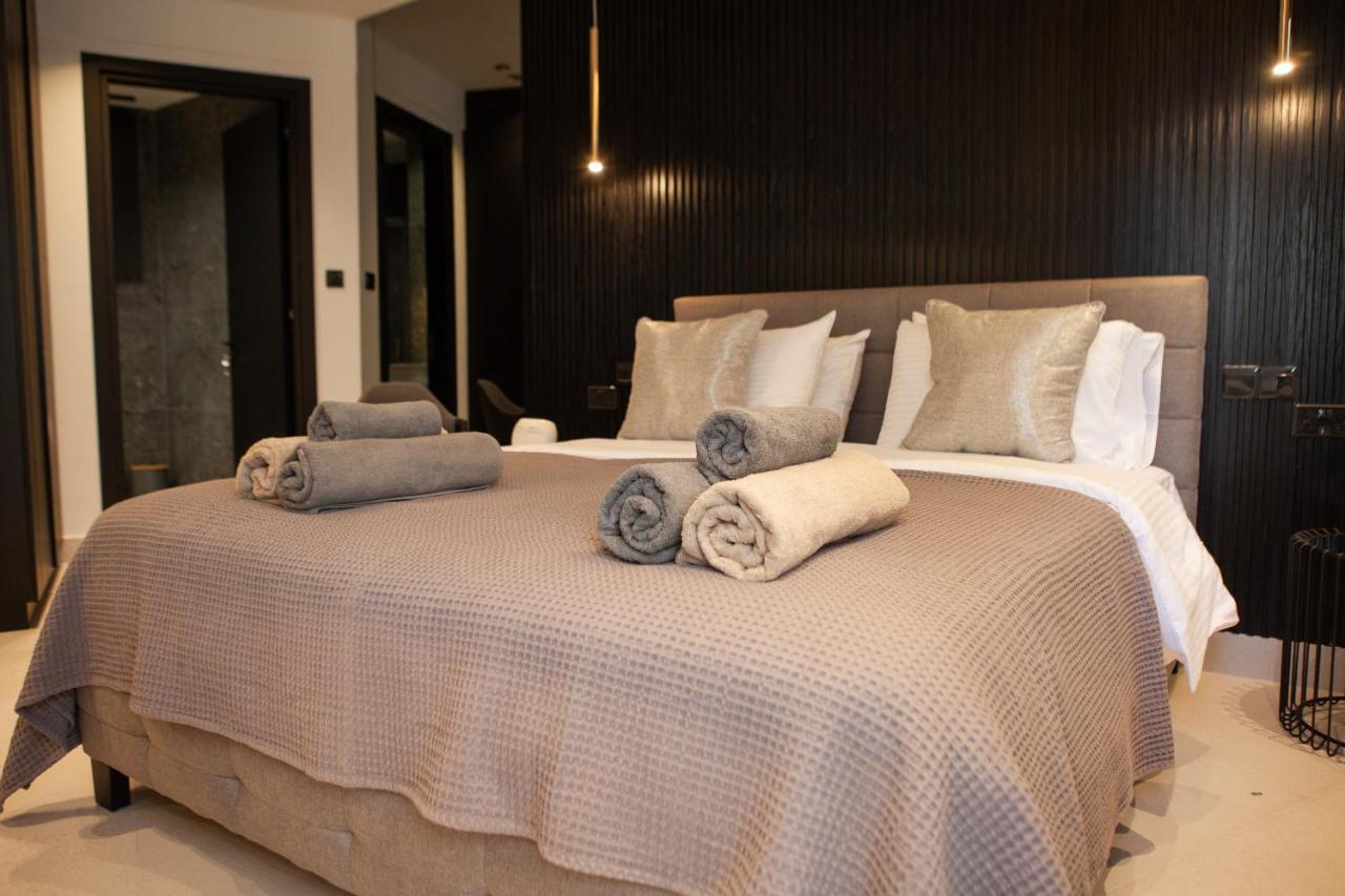 Raam Luxury Suites Larnaca Exteriör bild
