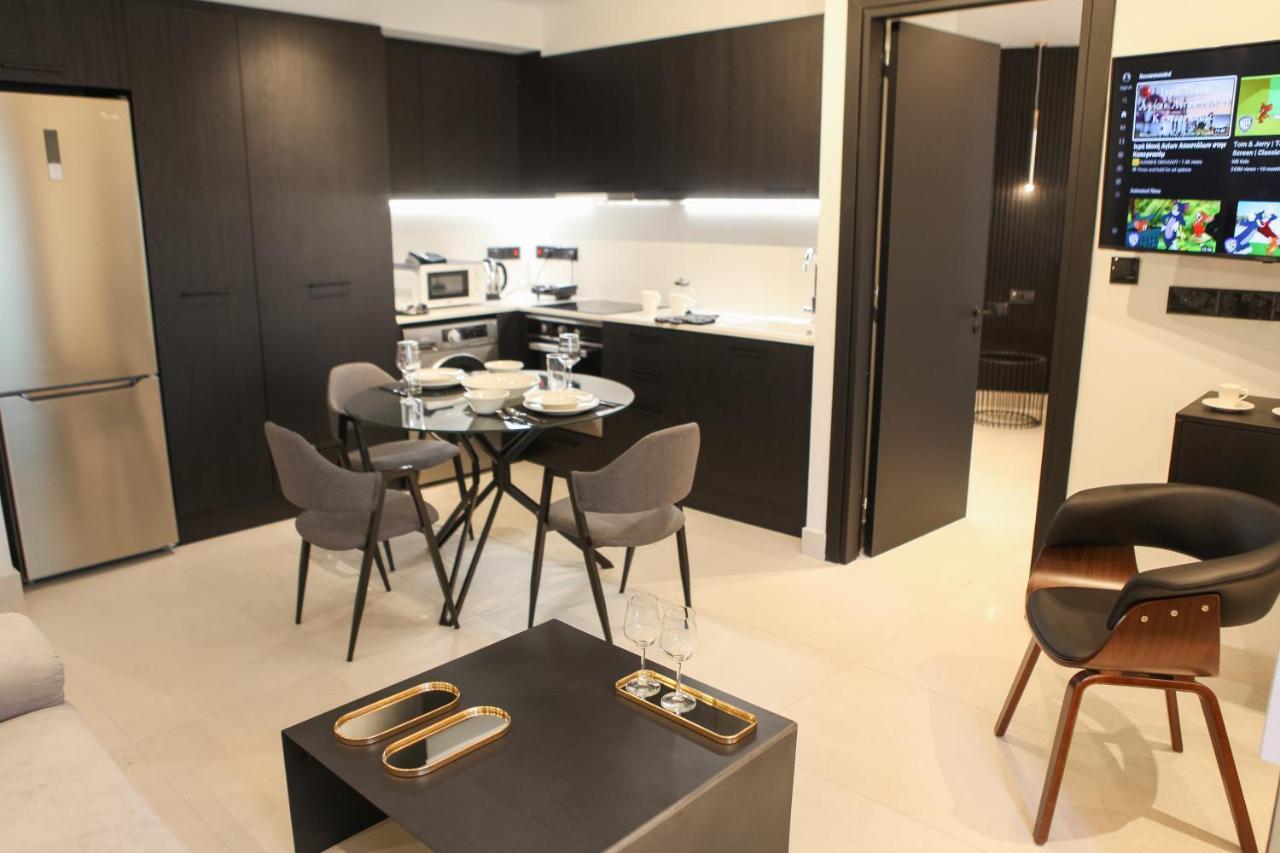 Raam Luxury Suites Larnaca Exteriör bild