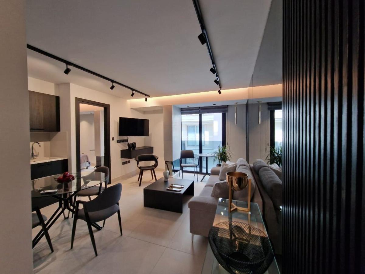 Raam Luxury Suites Larnaca Exteriör bild