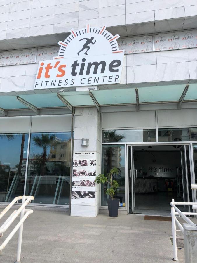 Raam Luxury Suites Larnaca Exteriör bild